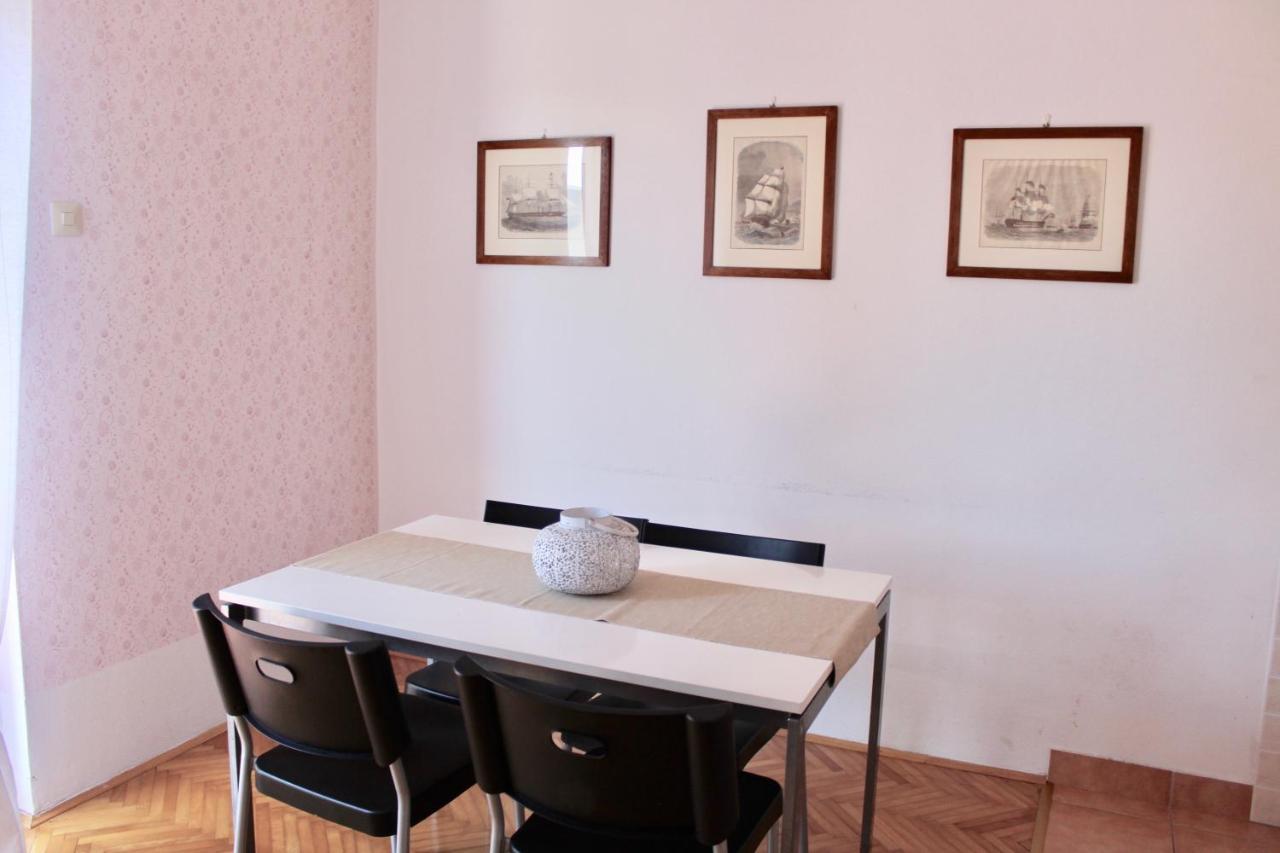 Casa Monte Mulini With Parking Rovinj Exterior foto